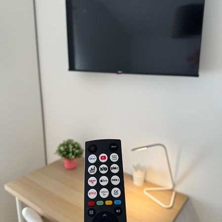 Apartman Tony Deluxe Near Zagreb Airport Velika Gorica Exteriör bild