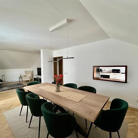Apartman Tony Deluxe Near Zagreb Airport Velika Gorica Exteriör bild